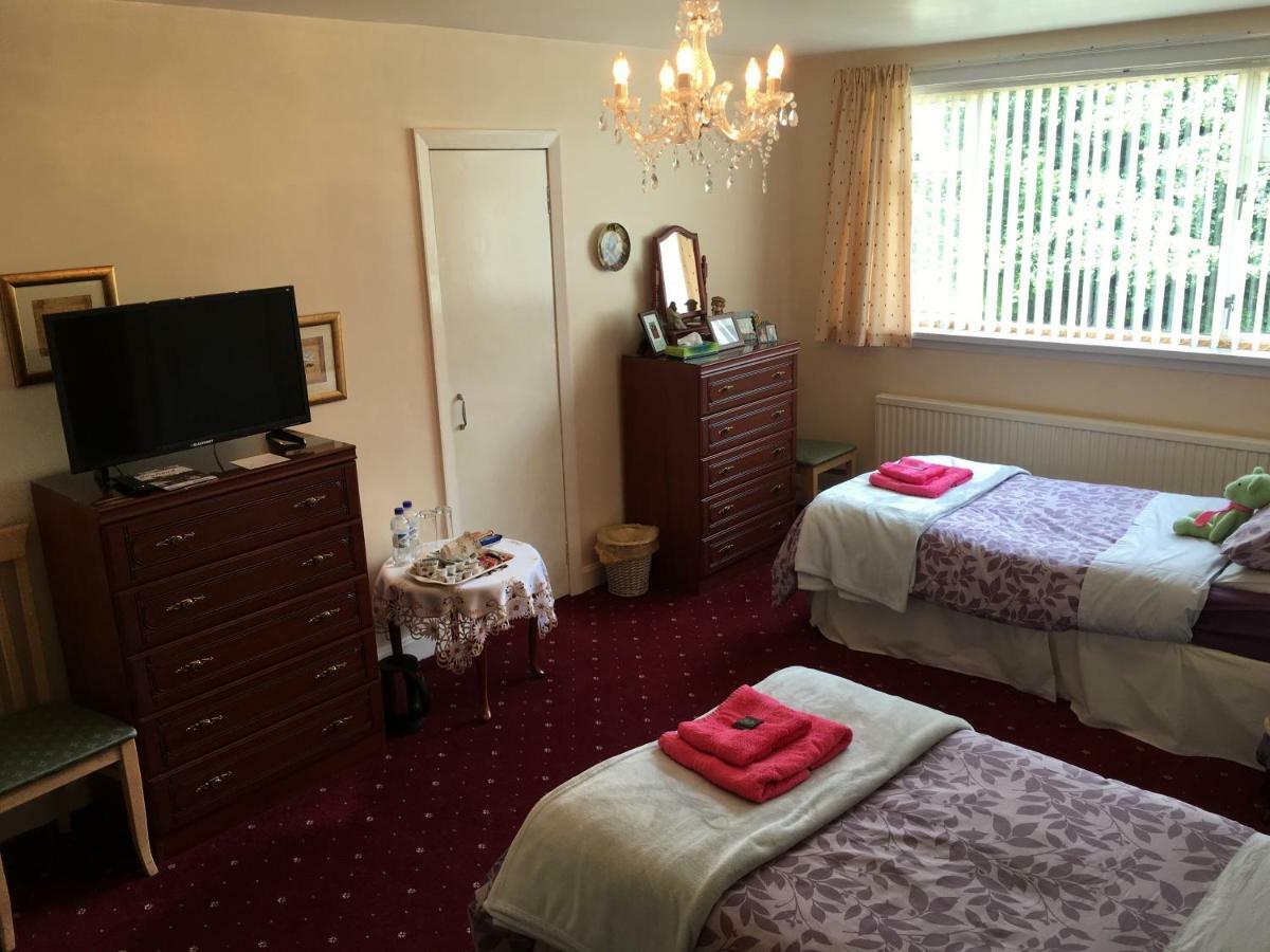 Rose Villa Bed And Breakfast Форфар Екстер'єр фото